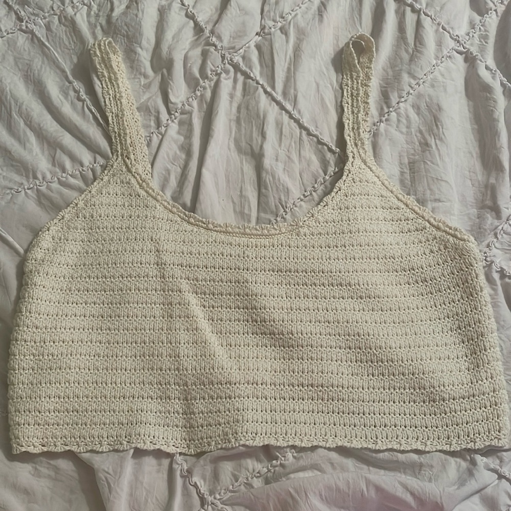 Like new white crochet tank